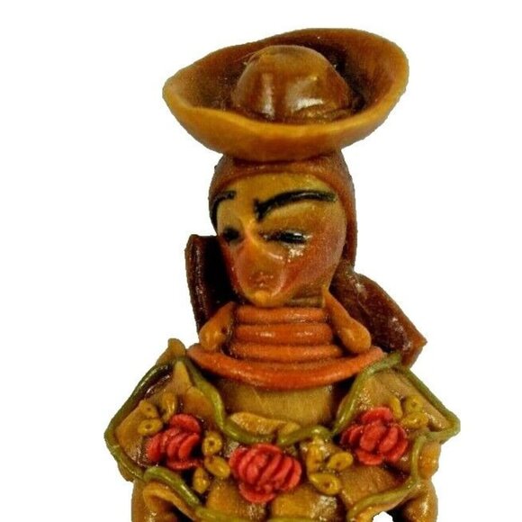 Vintage Bread Dough Mexican Folk Art Figurine With Hat and Floral Dress - Picture 3 of 3